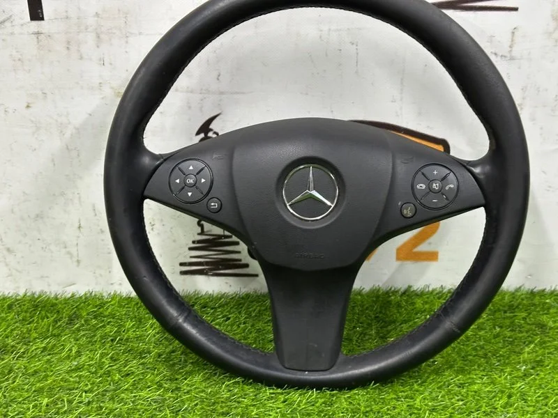 Руль Mercedes-Benz GLK X204 651.912 2011 - миниатюра 3