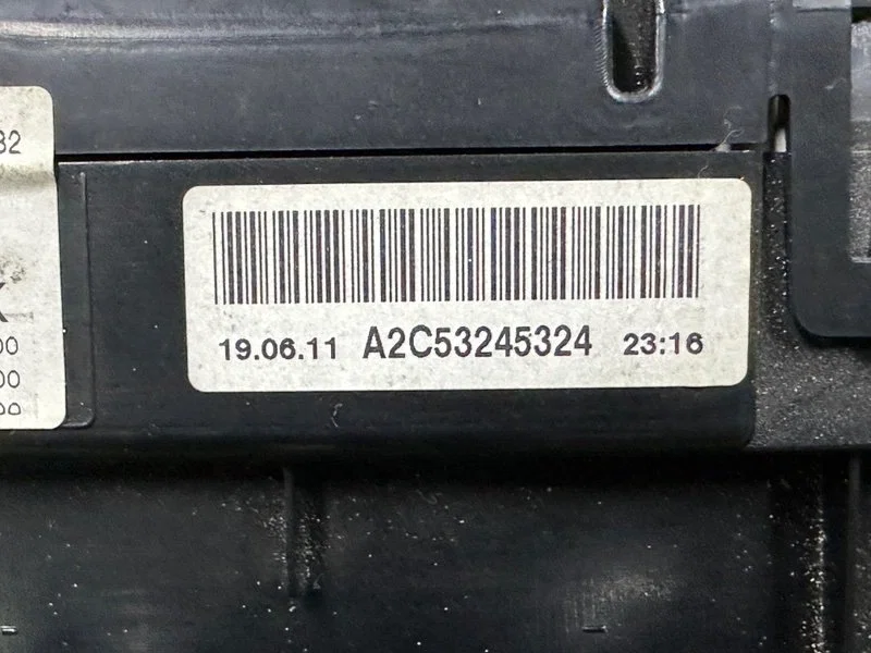 Панель приборов Mercedes-Benz GLK X204 651.912 - миниатюра 8