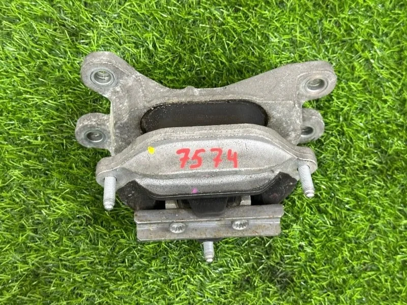 Подушка АКПП Audi A5 8T CDNC 2011 - миниатюра 4