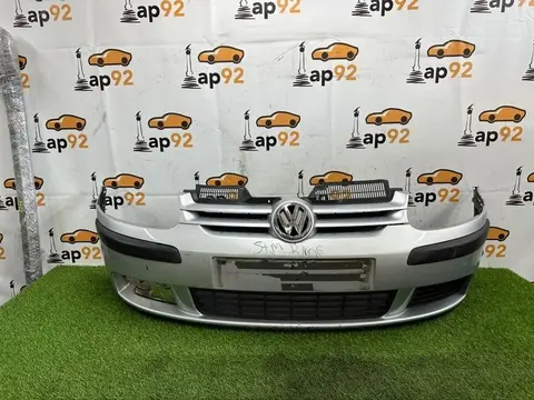 Бампер передний Volkswagen Golf MK5 2006