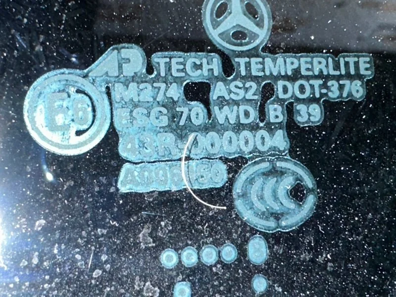 Стекло двери переднее левое Mercedes-Benz ML W164 - миниатюра 5