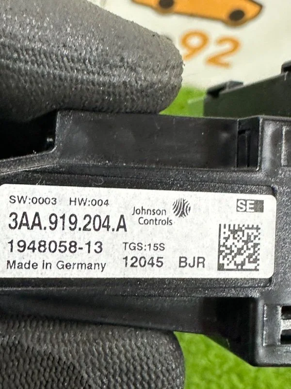 Часы Volkswagen Passat Alltrack B7 CCZB 2012 - миниатюра 6