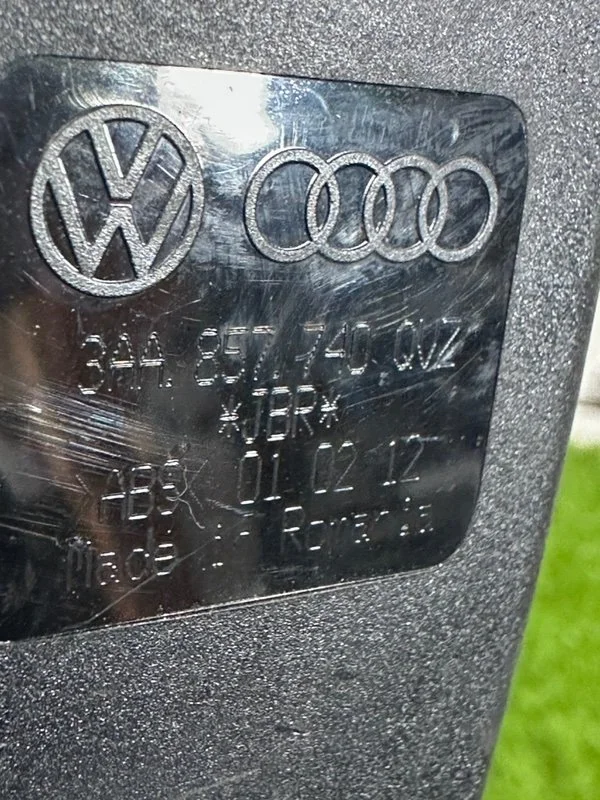 Замок ремня безопасности Volkswagen Passat - миниатюра 6