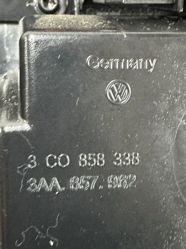 Воздуховод салона задний Volkswagen Passat - миниатюра 7