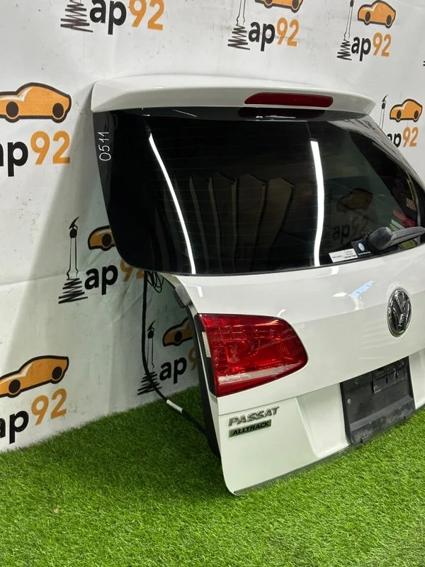 Крышка багажника Volkswagen Passat Alltrack B7 - миниатюра 2