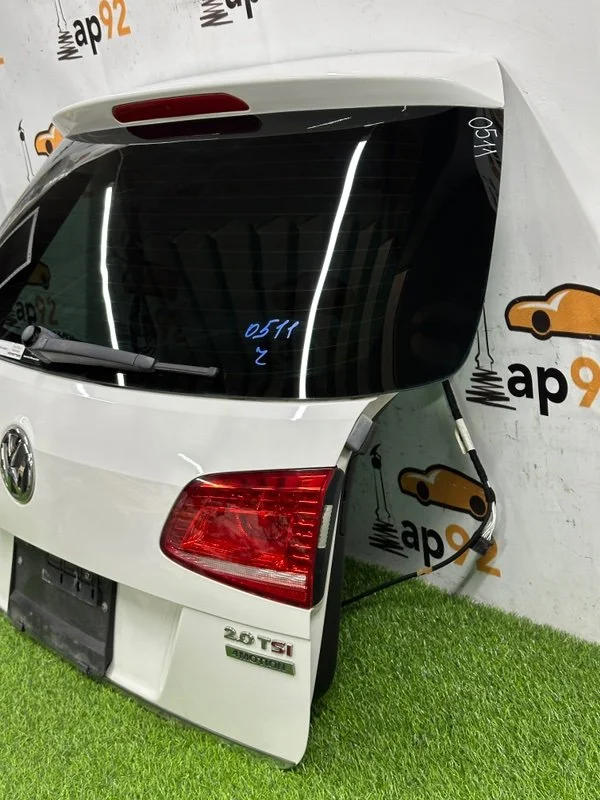 Крышка багажника Volkswagen Passat Alltrack B7 - миниатюра 4