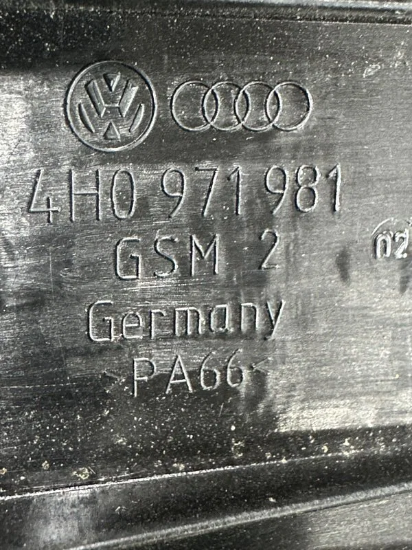 Защитный колпачек Audi A8 4H CTGA 2016 - миниатюра 7