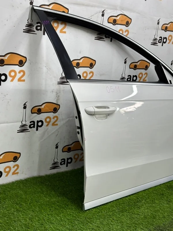 Дверь боковая передняя правая Volkswagen Passat - миниатюра 2
