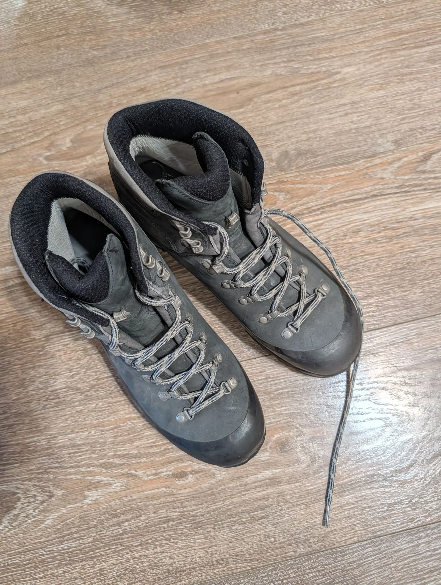 Альпинистские ботинки Scarpa 42 размер - миниатюра 3