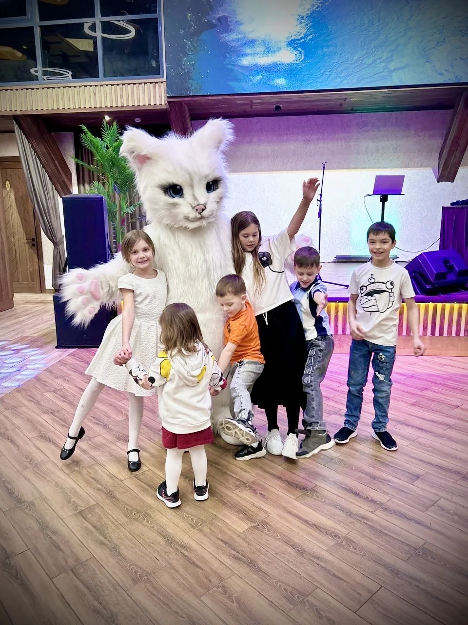Ростовая кукла поздравление на день рождения - миниатюра 11