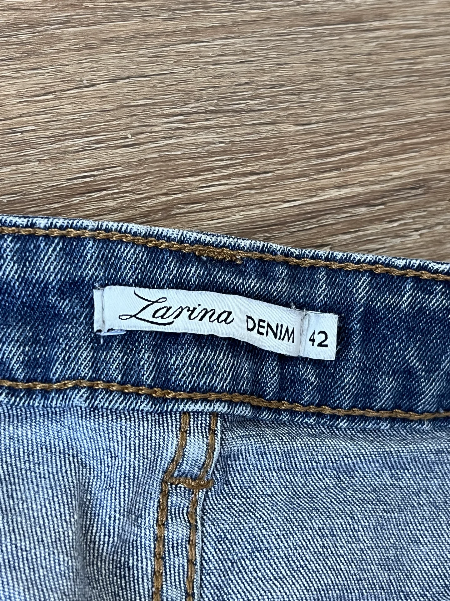 Джинсы Zarina 42 - миниатюра 2