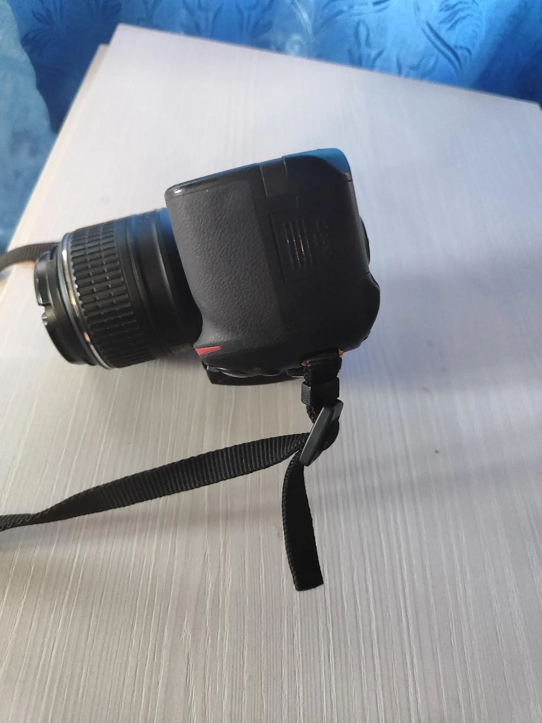 Зеркальный фотоаппарат Nikon D3200 + сумка - миниатюра 4