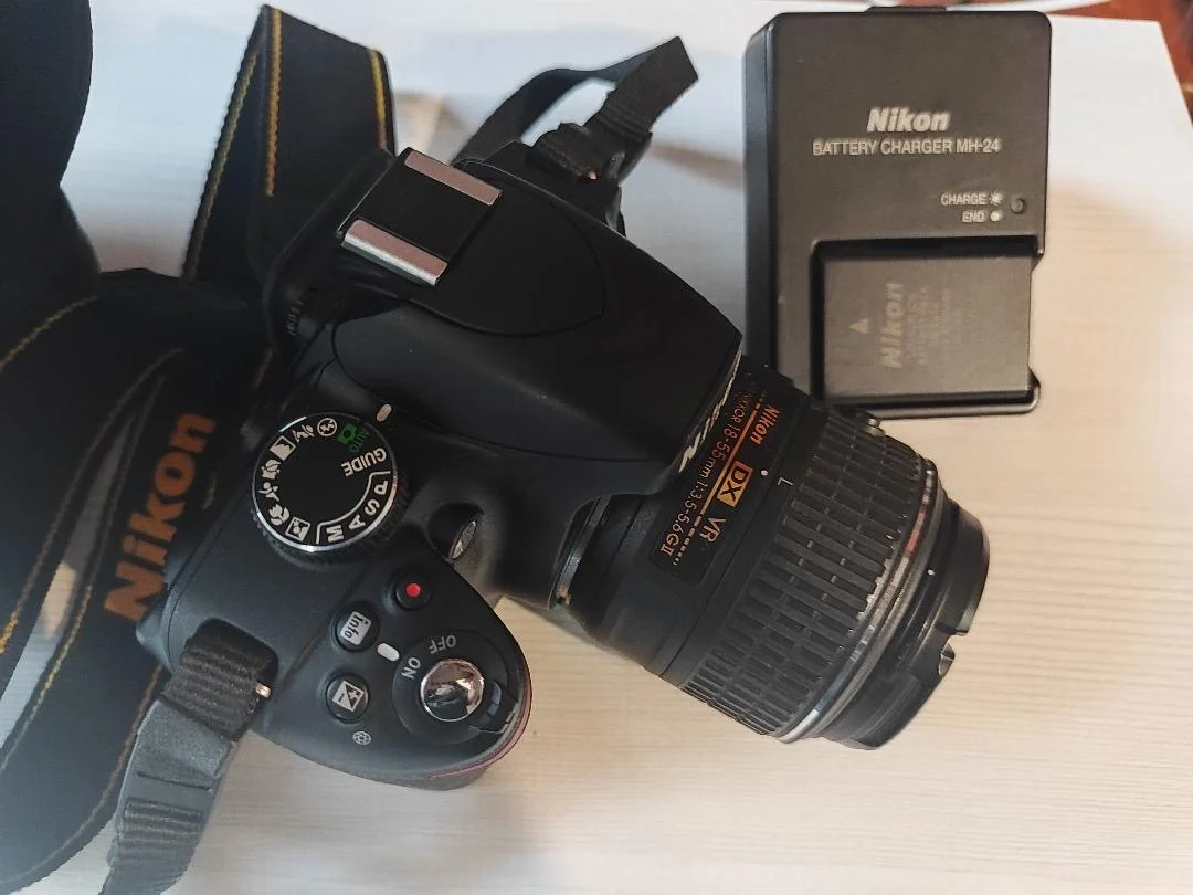 Зеркальный фотоаппарат Nikon D3200 + сумка - миниатюра 8