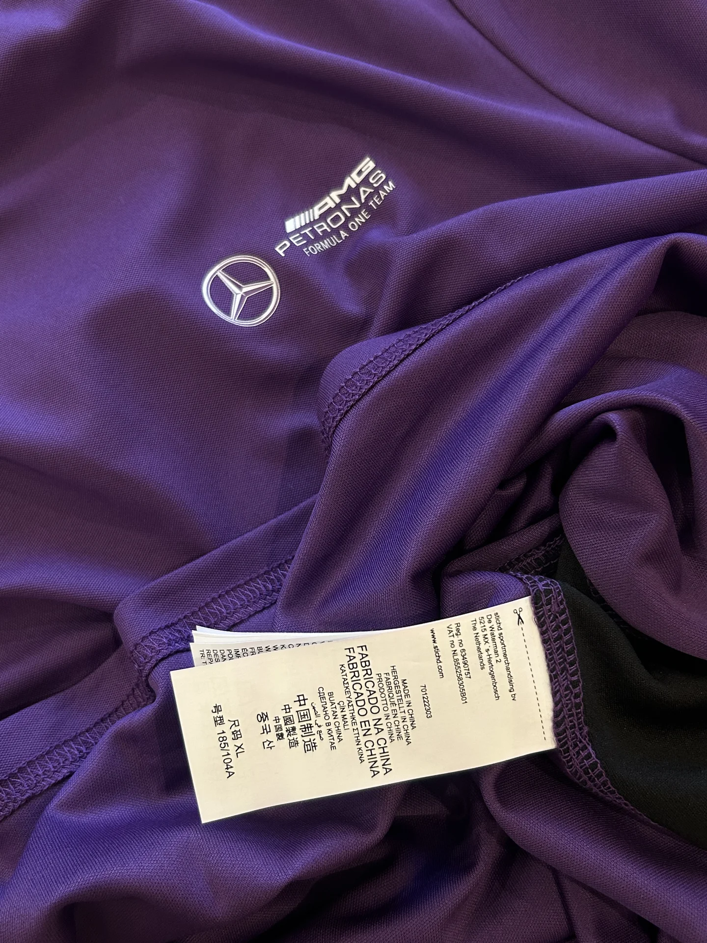 Джерси Mercedes AMG Petronas F1 Lewis Hamilton - миниатюра 4