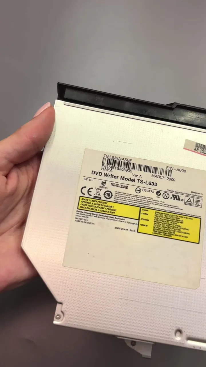 оптический привод ноутбукаToshiba TS‑L633A/ASBE - видео 9
