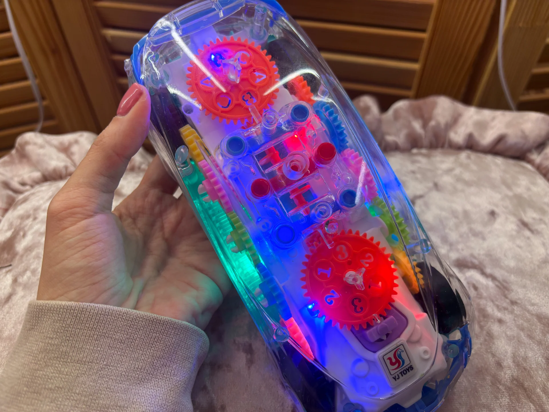 Игровая машинка с подсветкой и музыкой - миниатюра 3