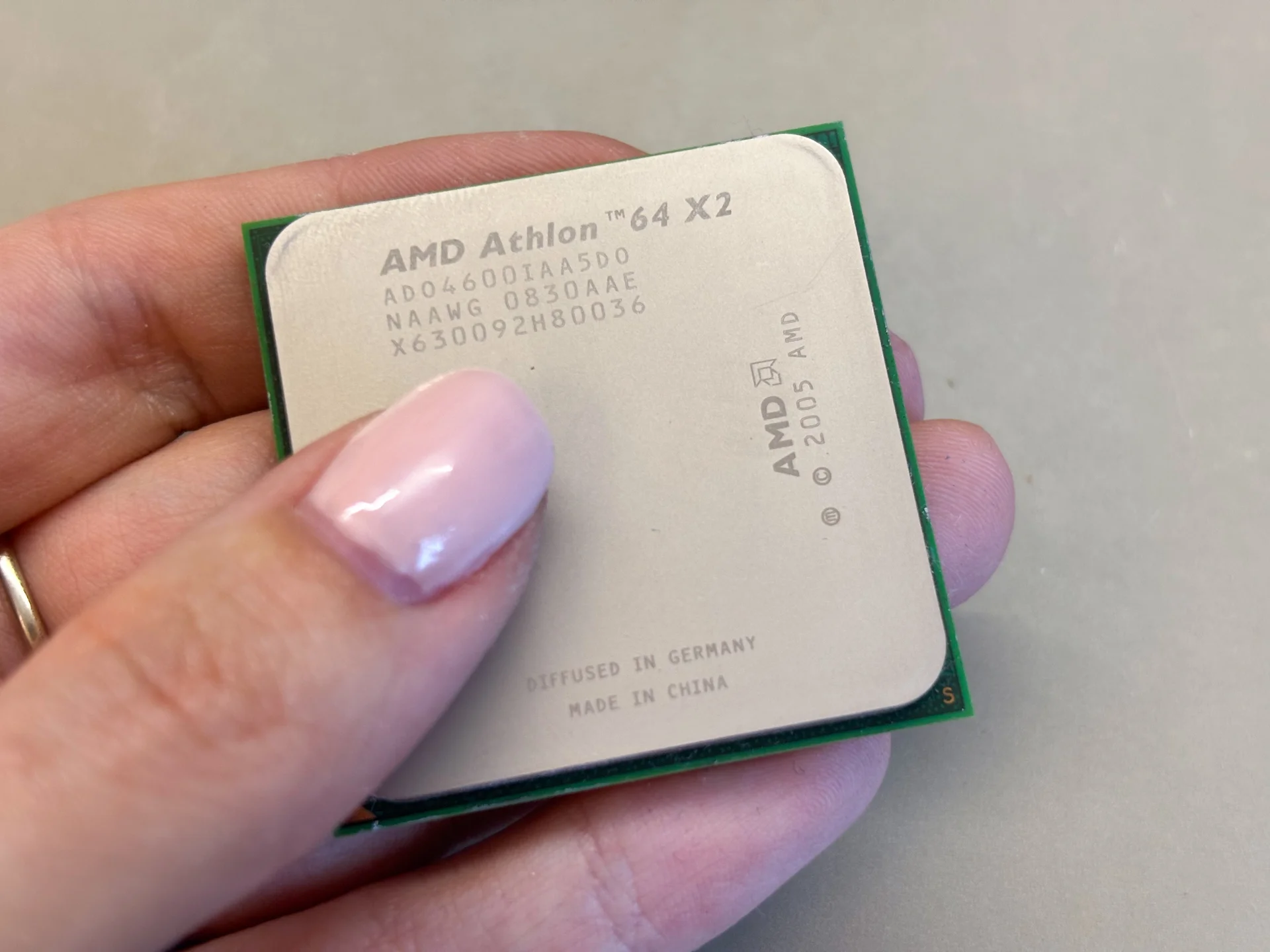 процессор AMD Athlon 64 X2 4600+ - миниатюра 8