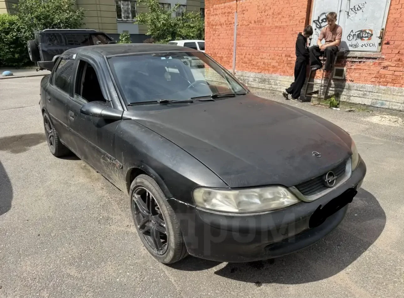 Автомобиль Опель вектра б - миниатюра 3