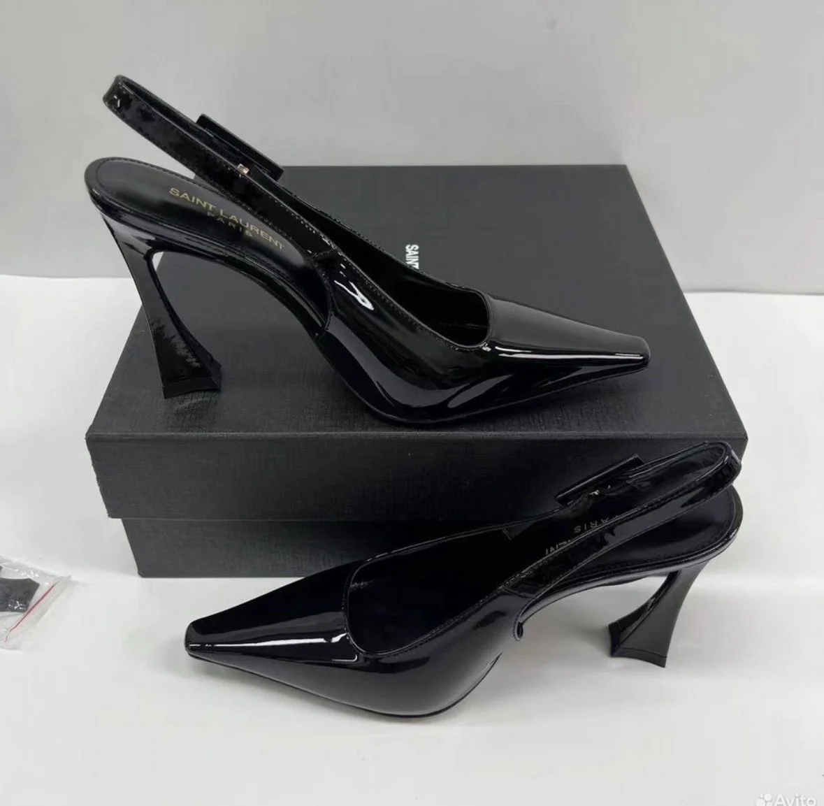 босоножки Saint Laurent