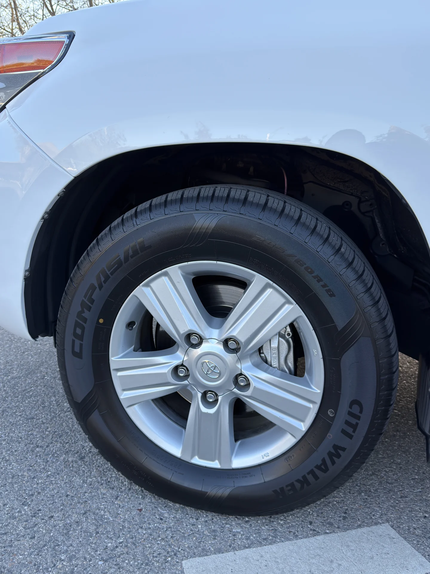 Toyota Land Cruiser 200 - миниатюра 9