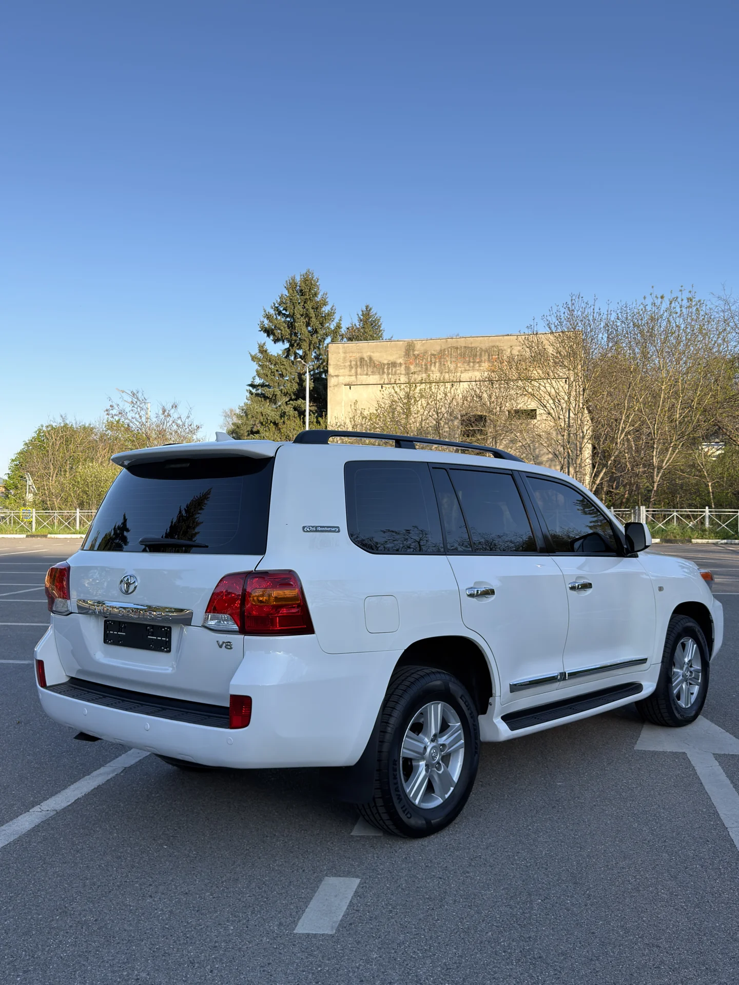Toyota Land Cruiser 200 - миниатюра 4