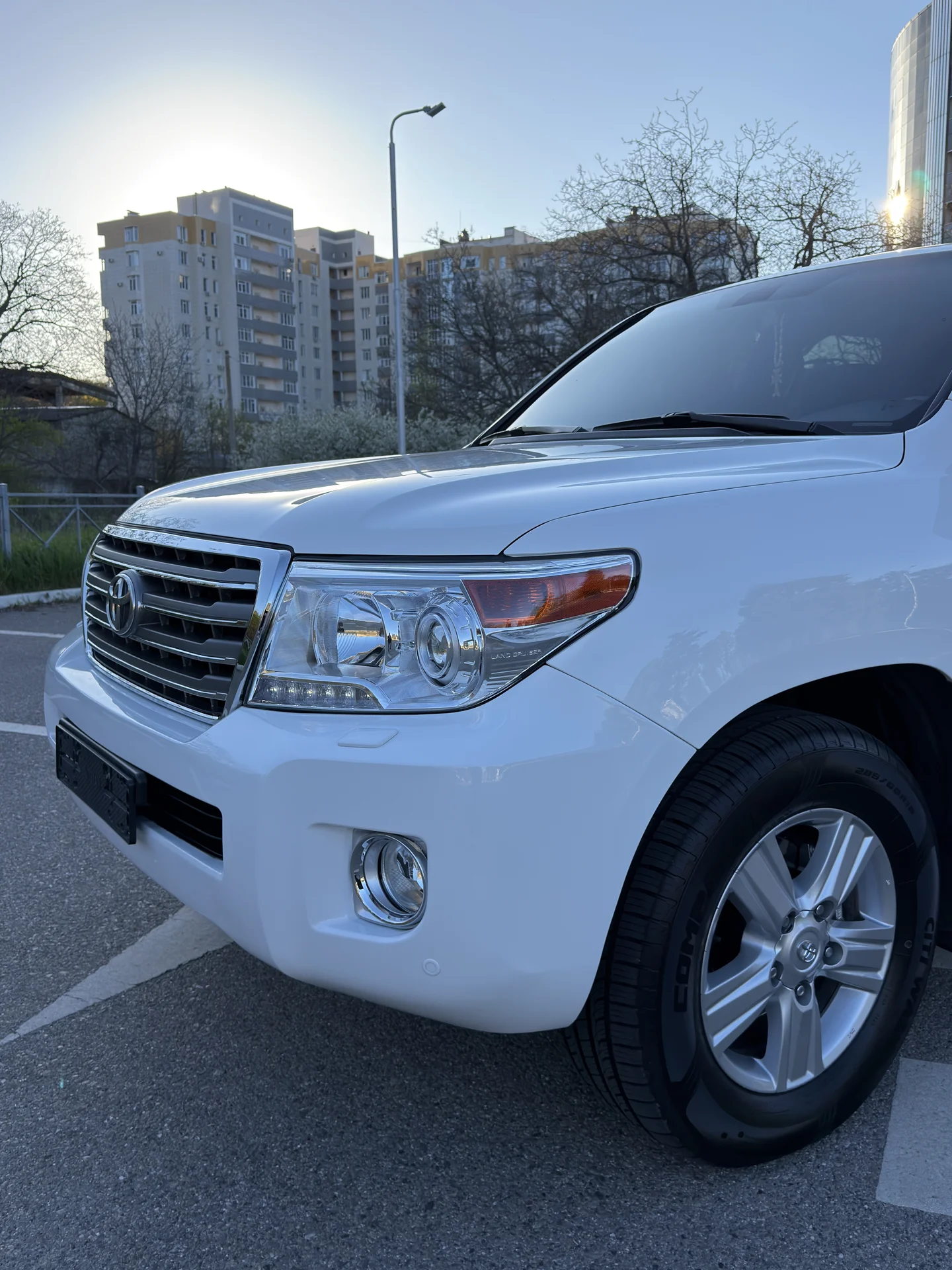 Toyota Land Cruiser 200 - миниатюра 12