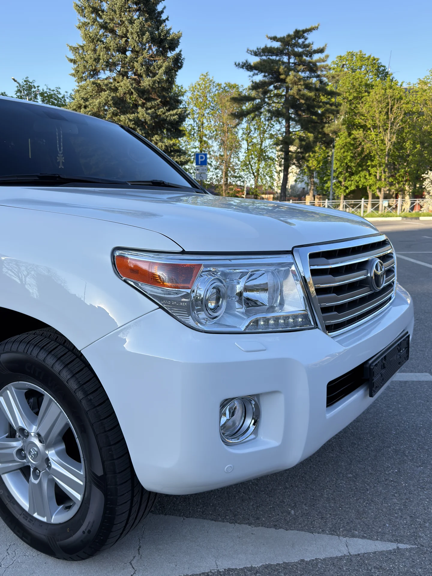Toyota Land Cruiser 200 - миниатюра 15
