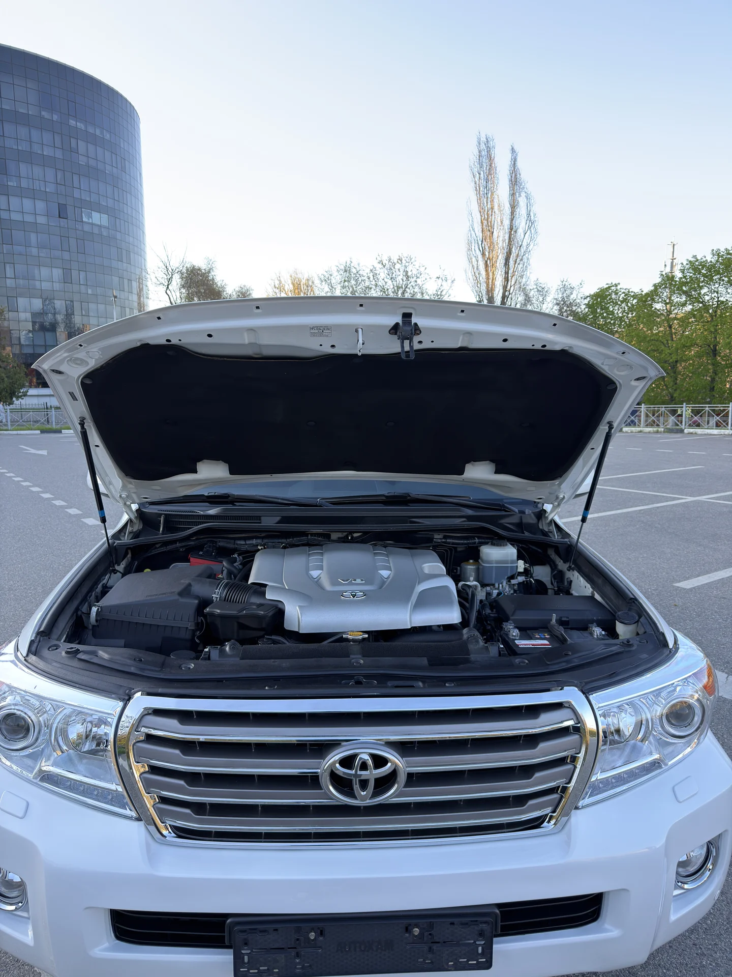Toyota Land Cruiser 200 - миниатюра 34