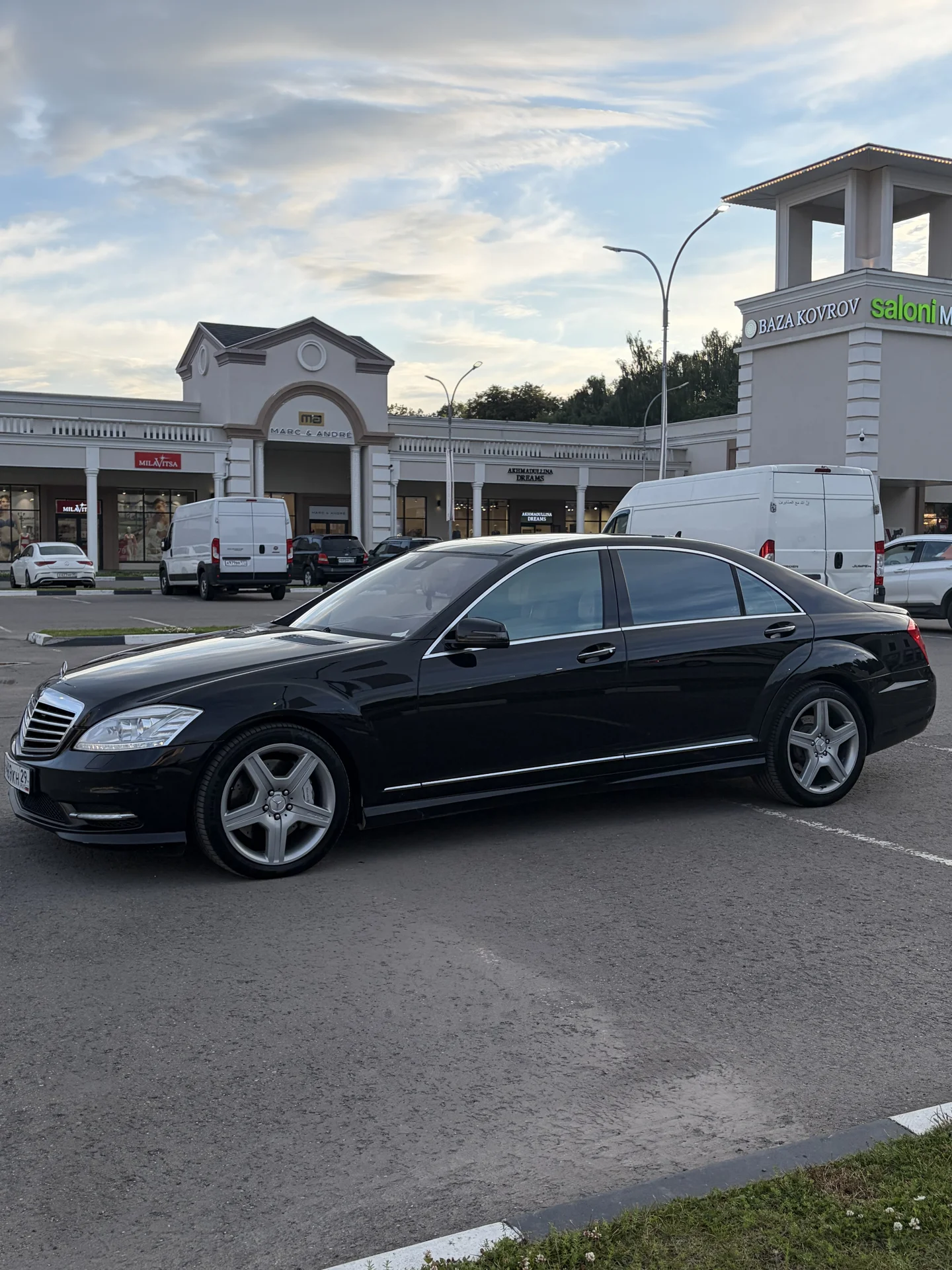 Mercedes Benz S500 - миниатюра 4