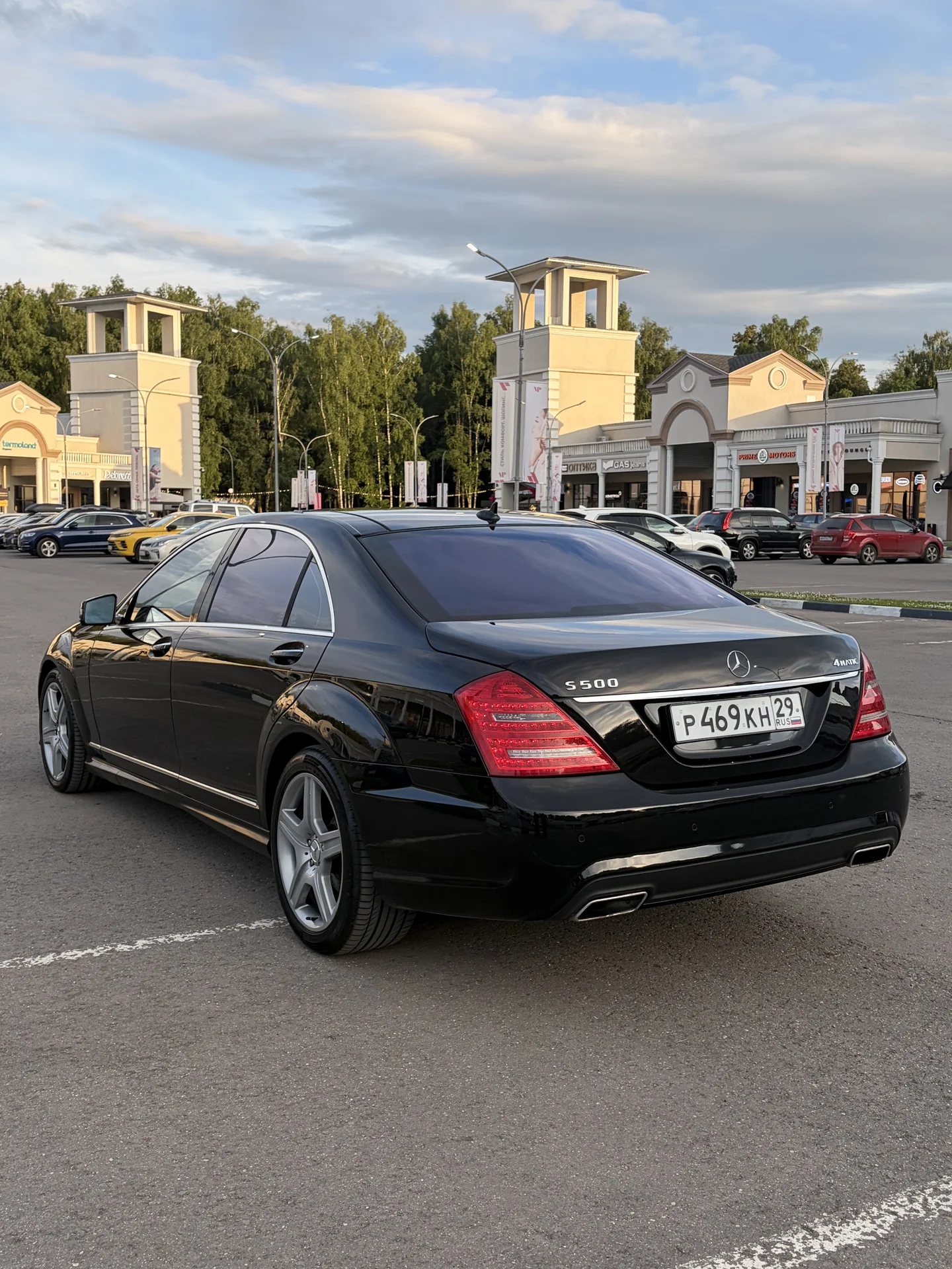 Mercedes Benz S500 - миниатюра 6