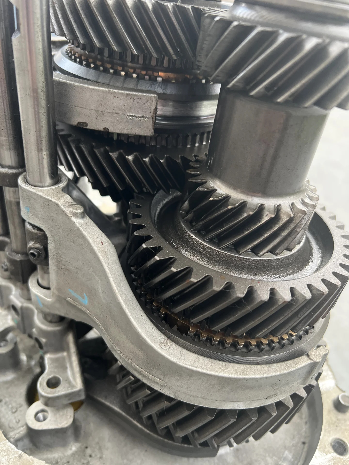 Коробка передач Mitsubishi L200 - миниатюра 3
