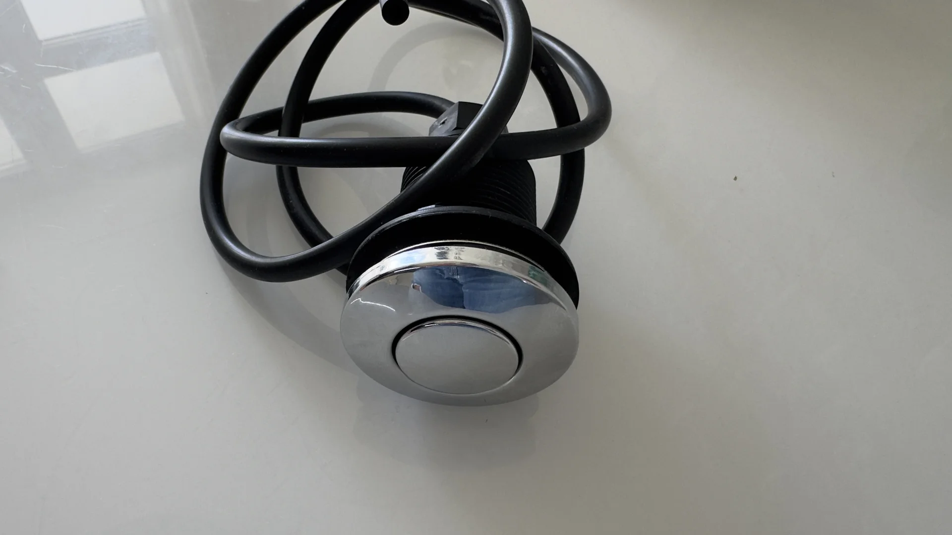 ПНЕВМАТИЧЕСКая КНОПКа OMOIKIRI Dw-01