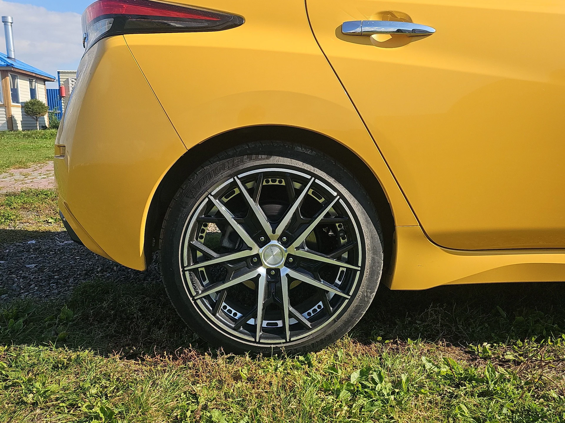 Nissan Leaf 2019 62 kWt 218 ЛС - миниатюра 4