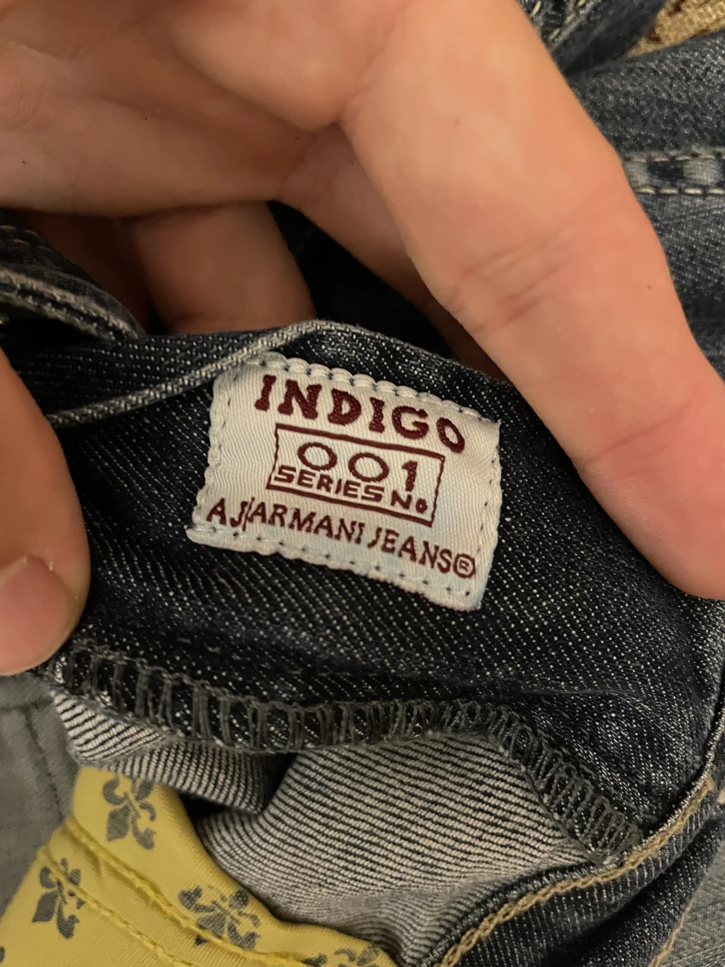 Женские джинсы Armani Jeans Indigo Series - миниатюра 8