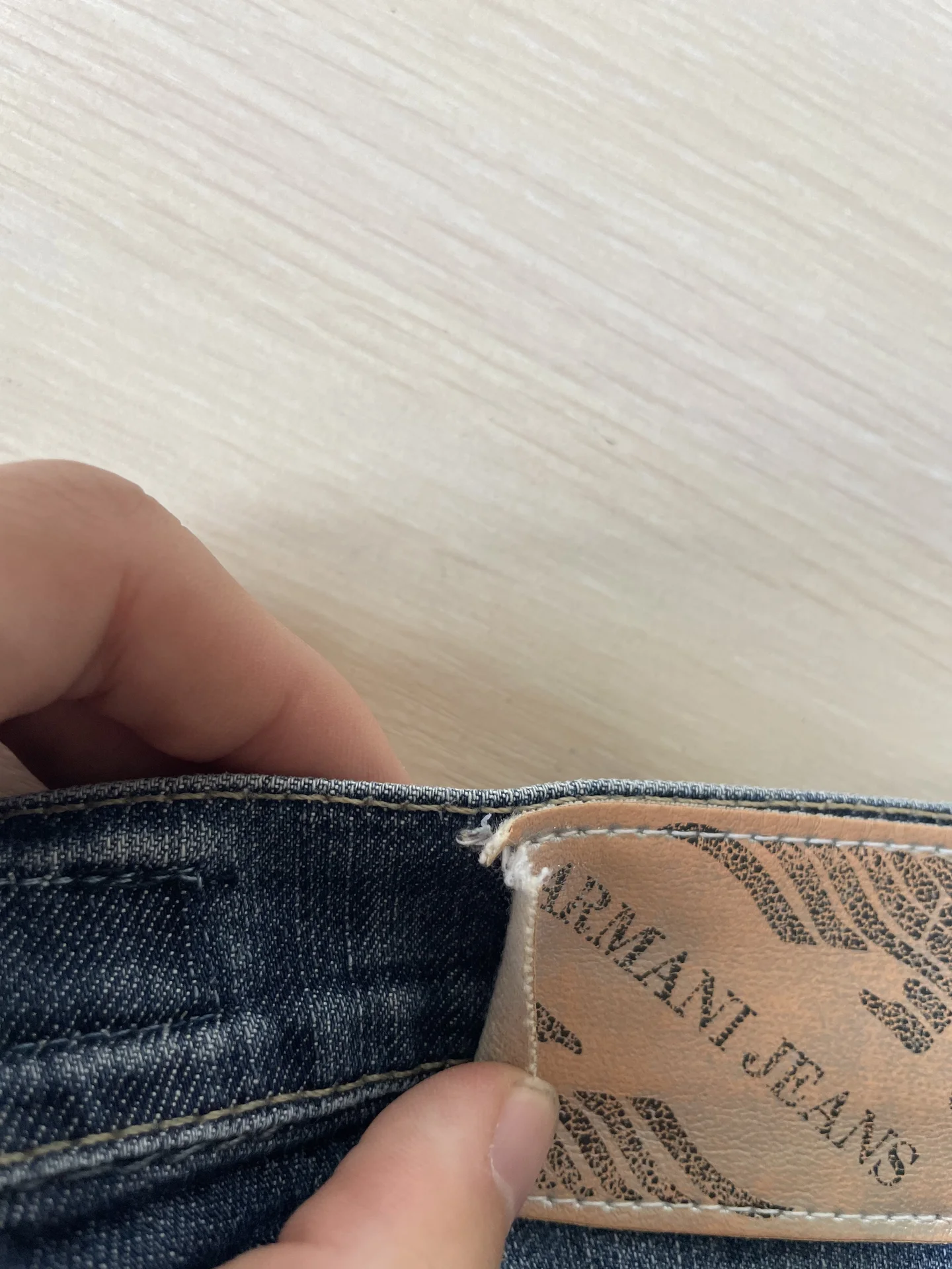 Женские джинсы Armani Jeans Indigo Series - миниатюра 9