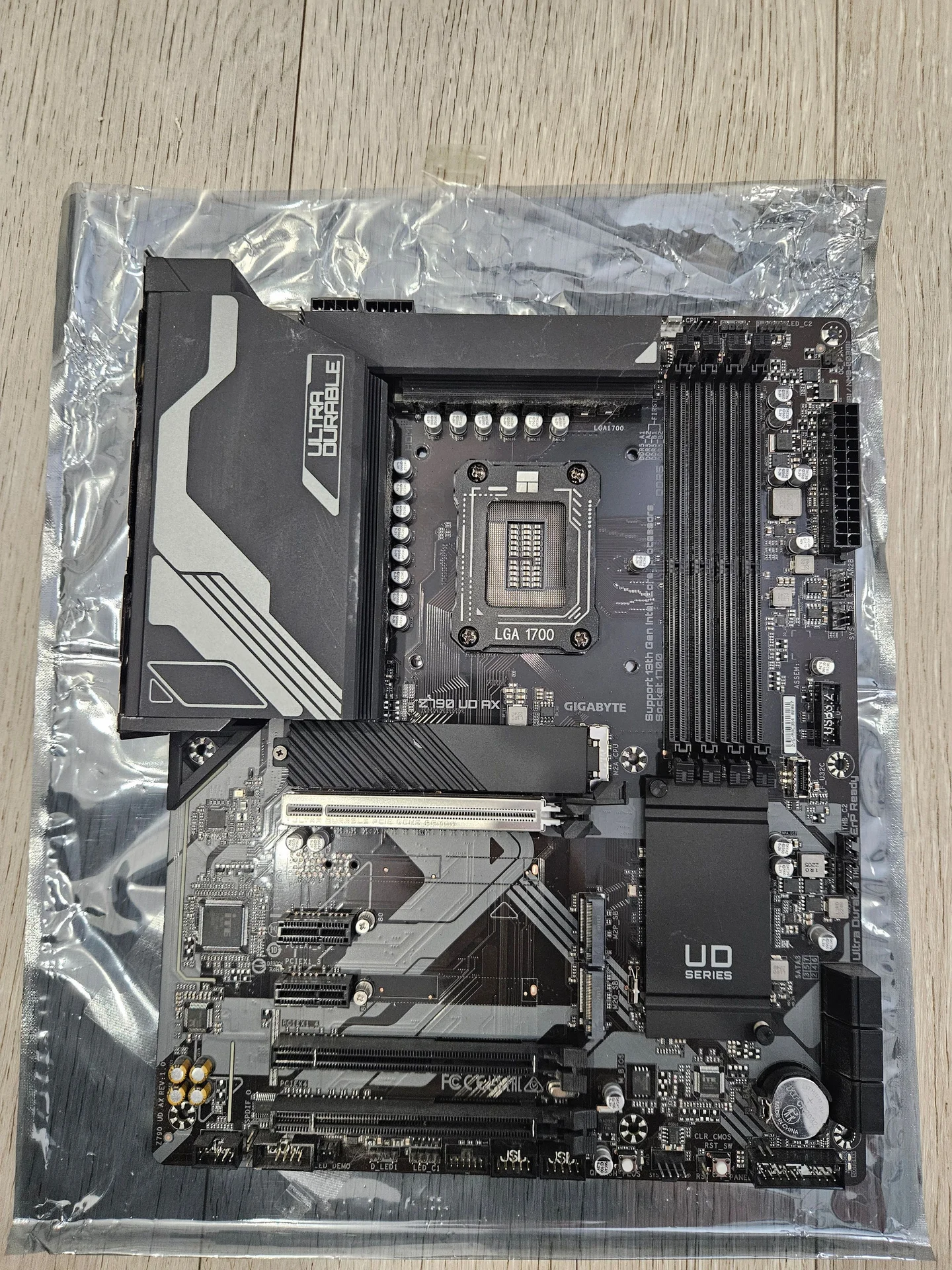 gigabyte z790 ud ax - миниатюра 2