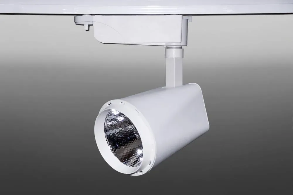Трековый светодиодный светильник Track-103 (220V - изображение 1