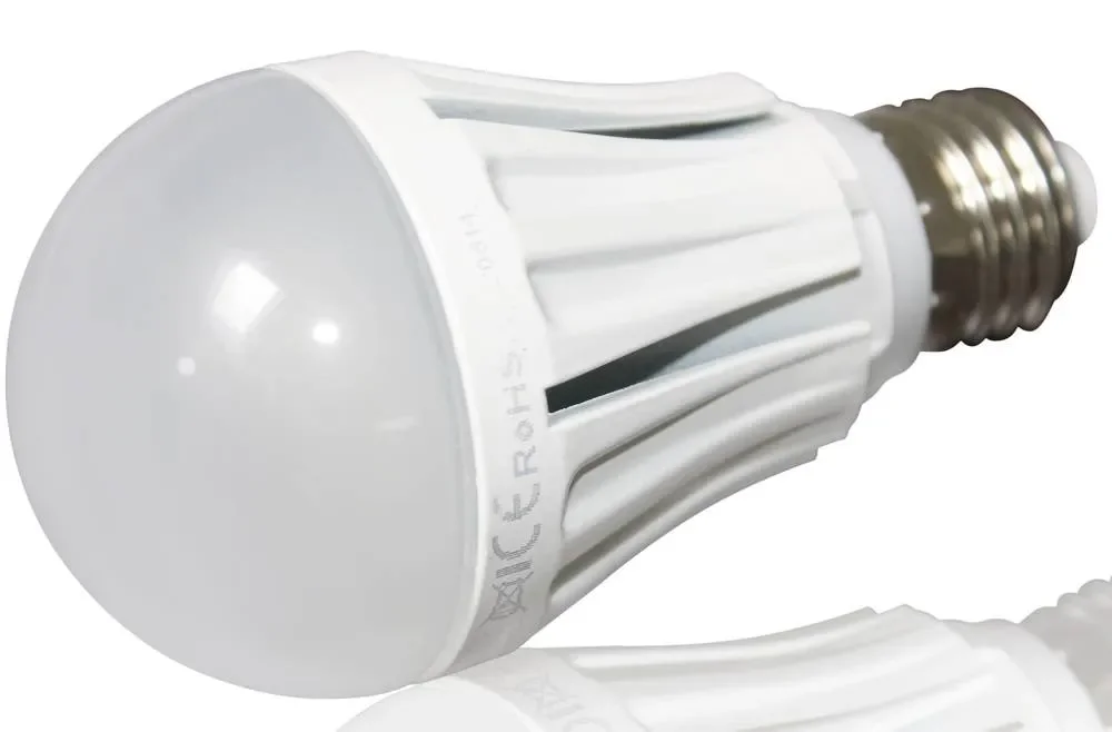Светодиодная лампа YJ-A60-12W (220V, E27, 12W - изображение 1