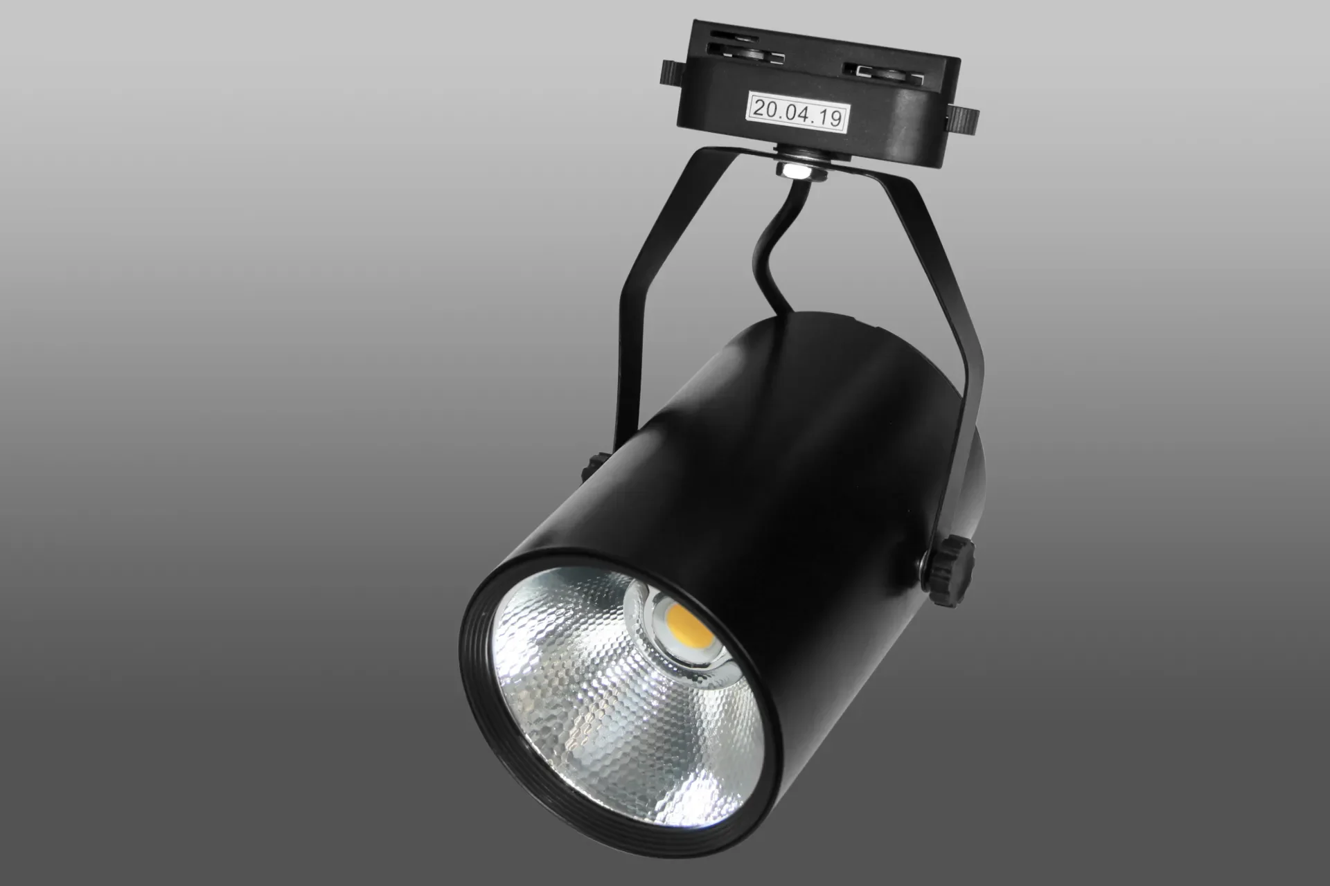 Трековый светодиодный светильник DT-135 (30W - изображение 1