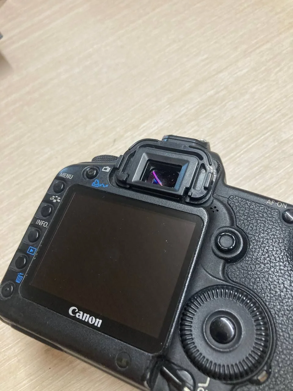 Canon 5d Mark II - миниатюра 2