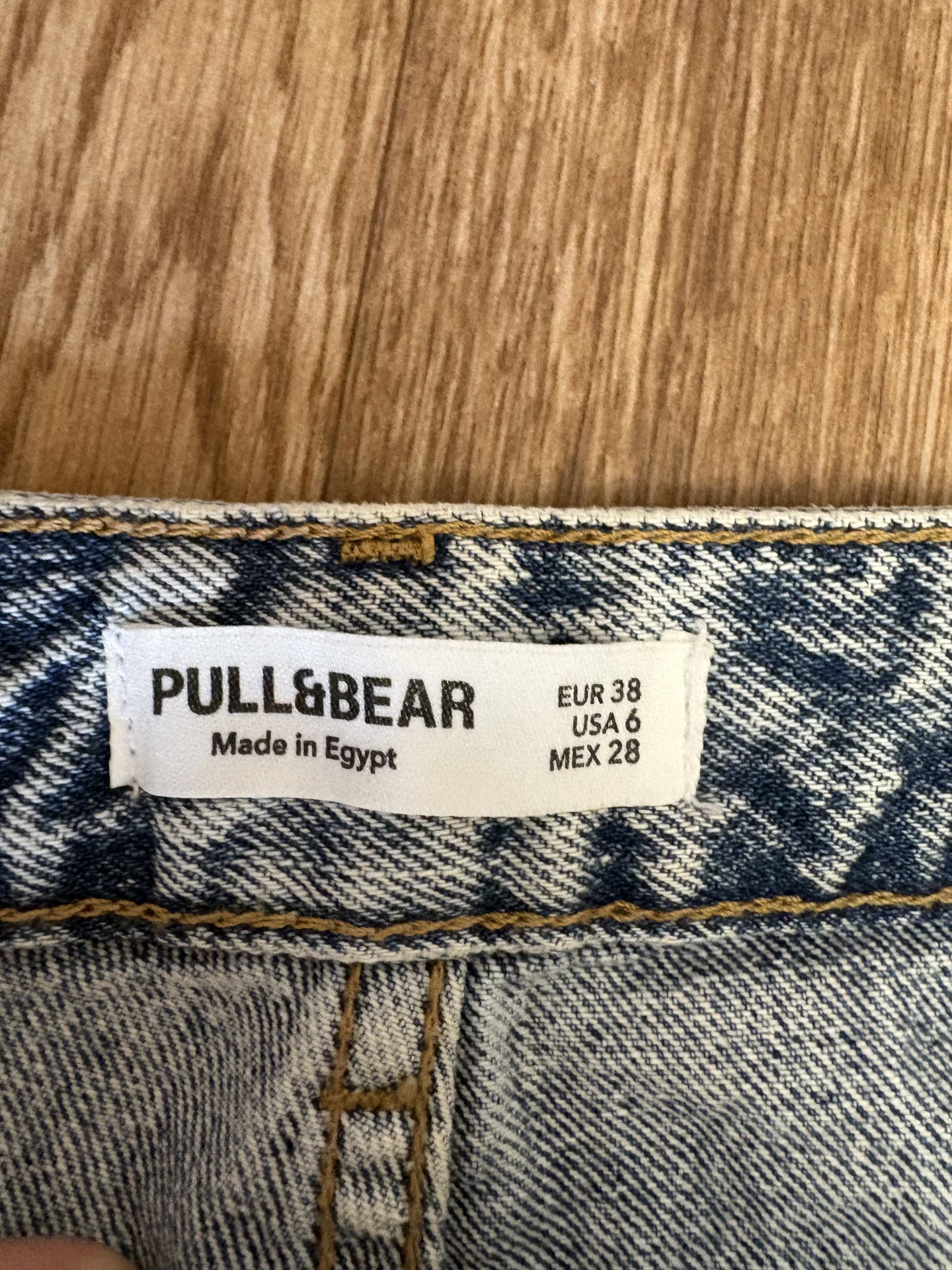 джинсы pull and bear M - миниатюра 3