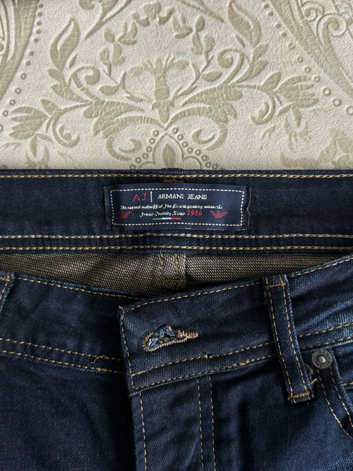 Джинсы ARMANI JEANS - миниатюра 3