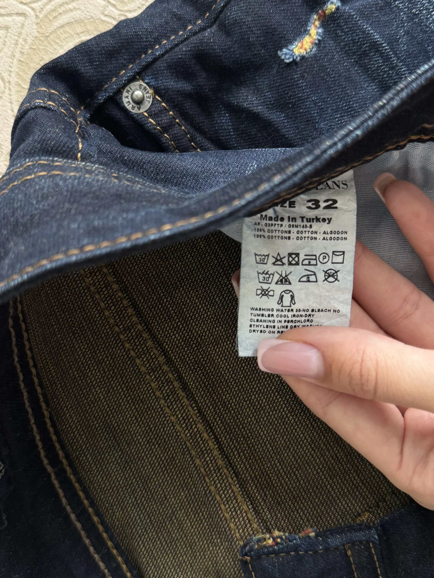 Джинсы ARMANI JEANS - миниатюра 7