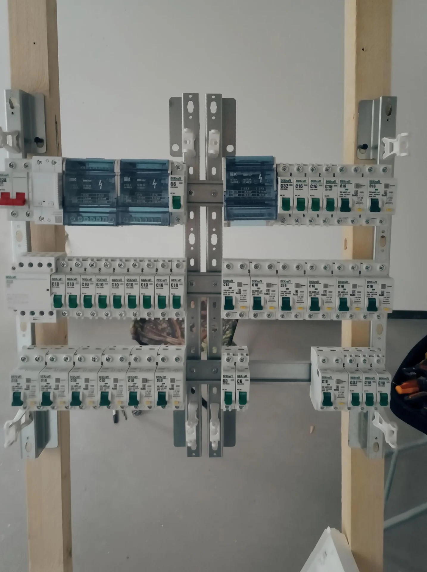 Сборка электрических щитов - миниатюра 4