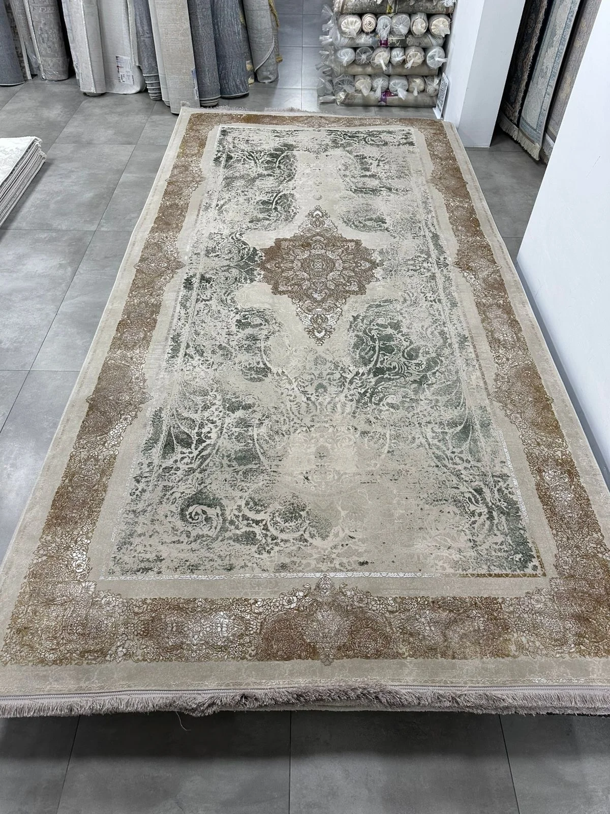 ковер иранский 200/400 - изображение 1