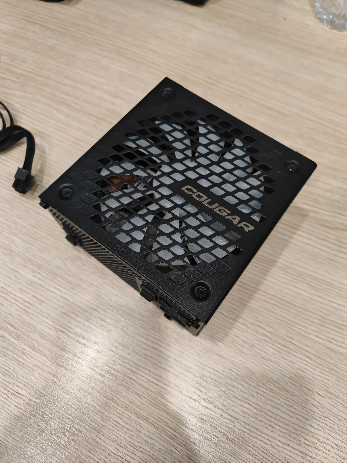 Блок питания Cougar Auric 750w - миниатюра 4