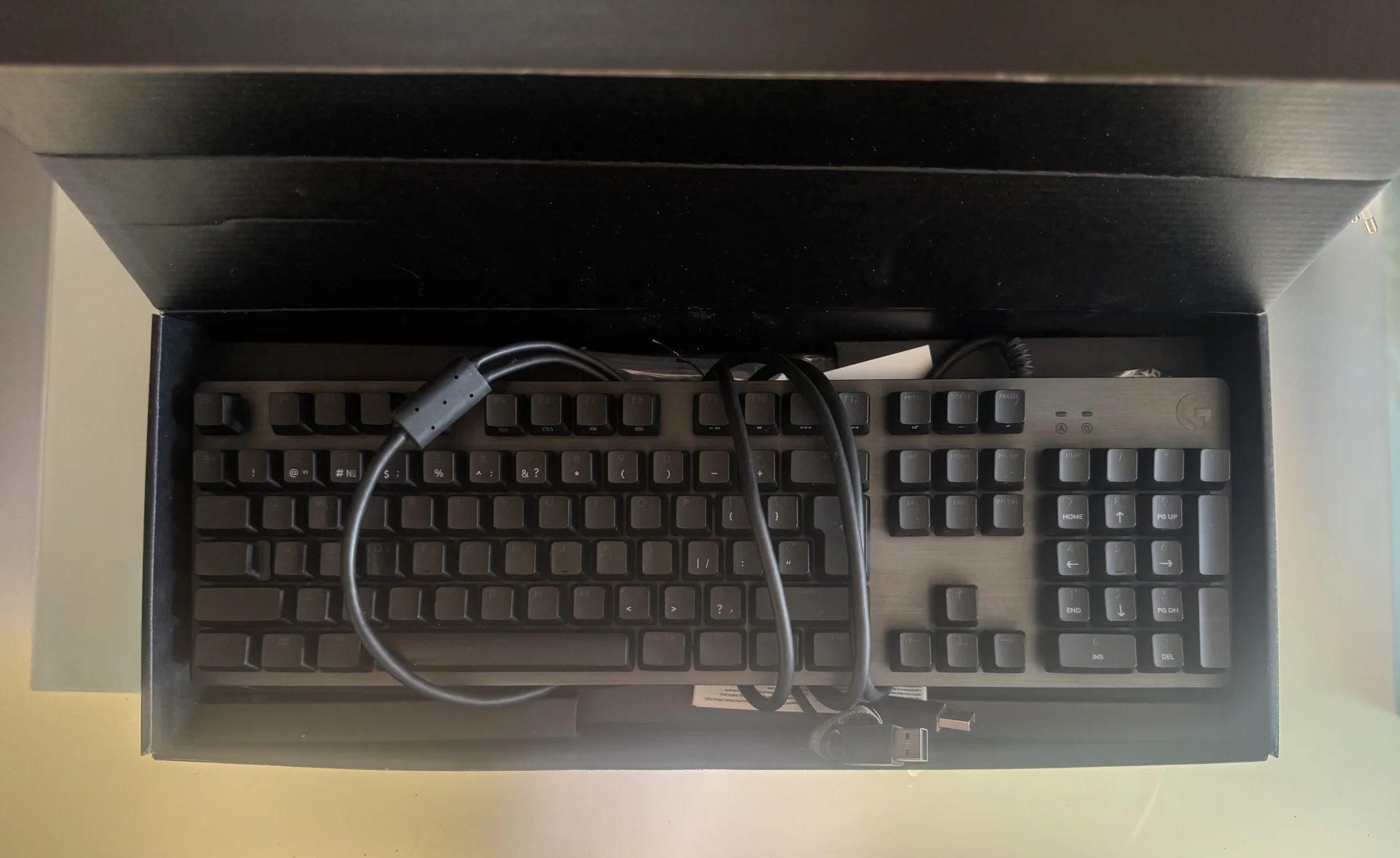 Клавиатура Logitech g g513 - изображение 1