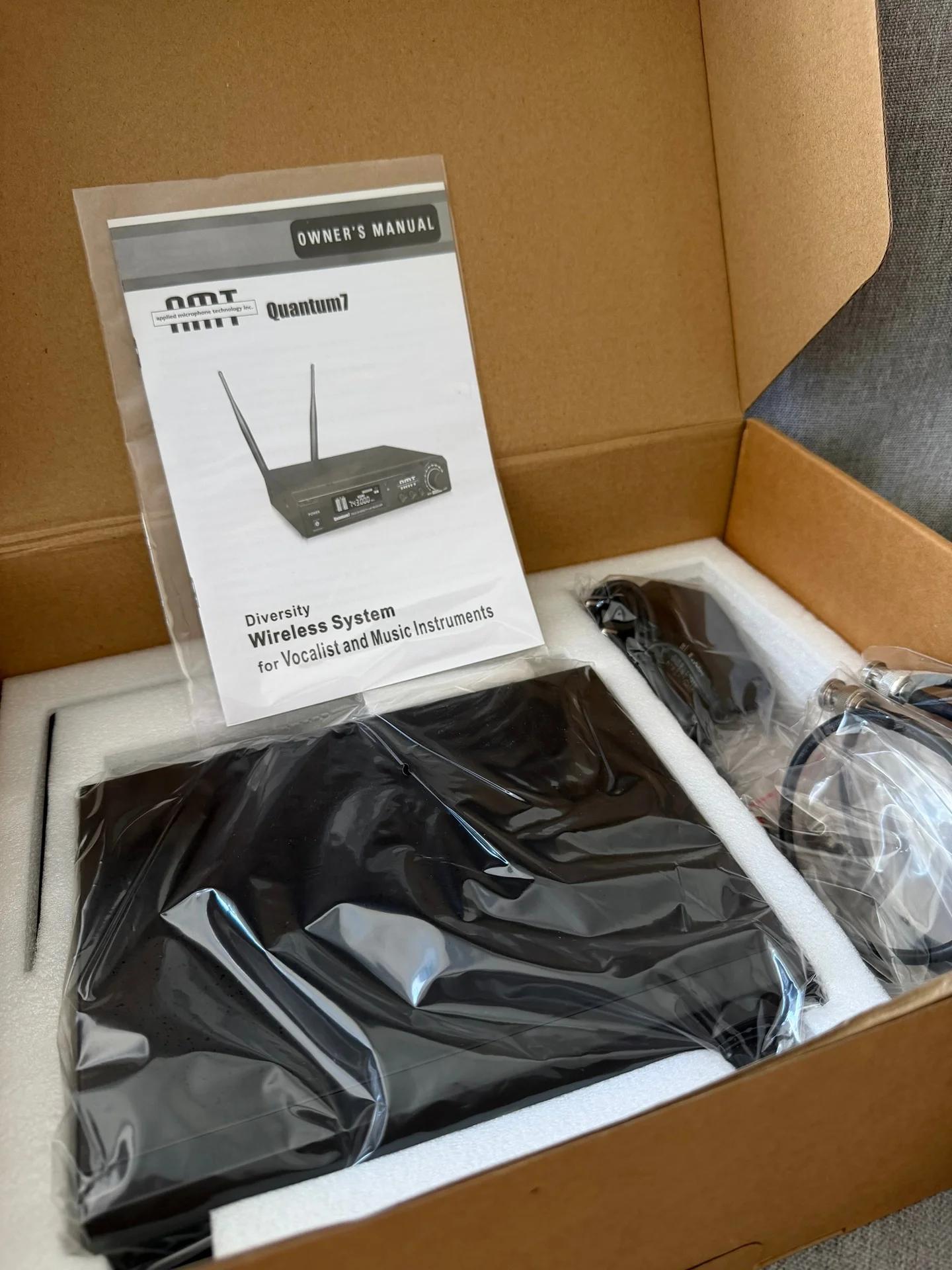Микрофон для саксофона AMT Q7 T6 wireless - миниатюра 2