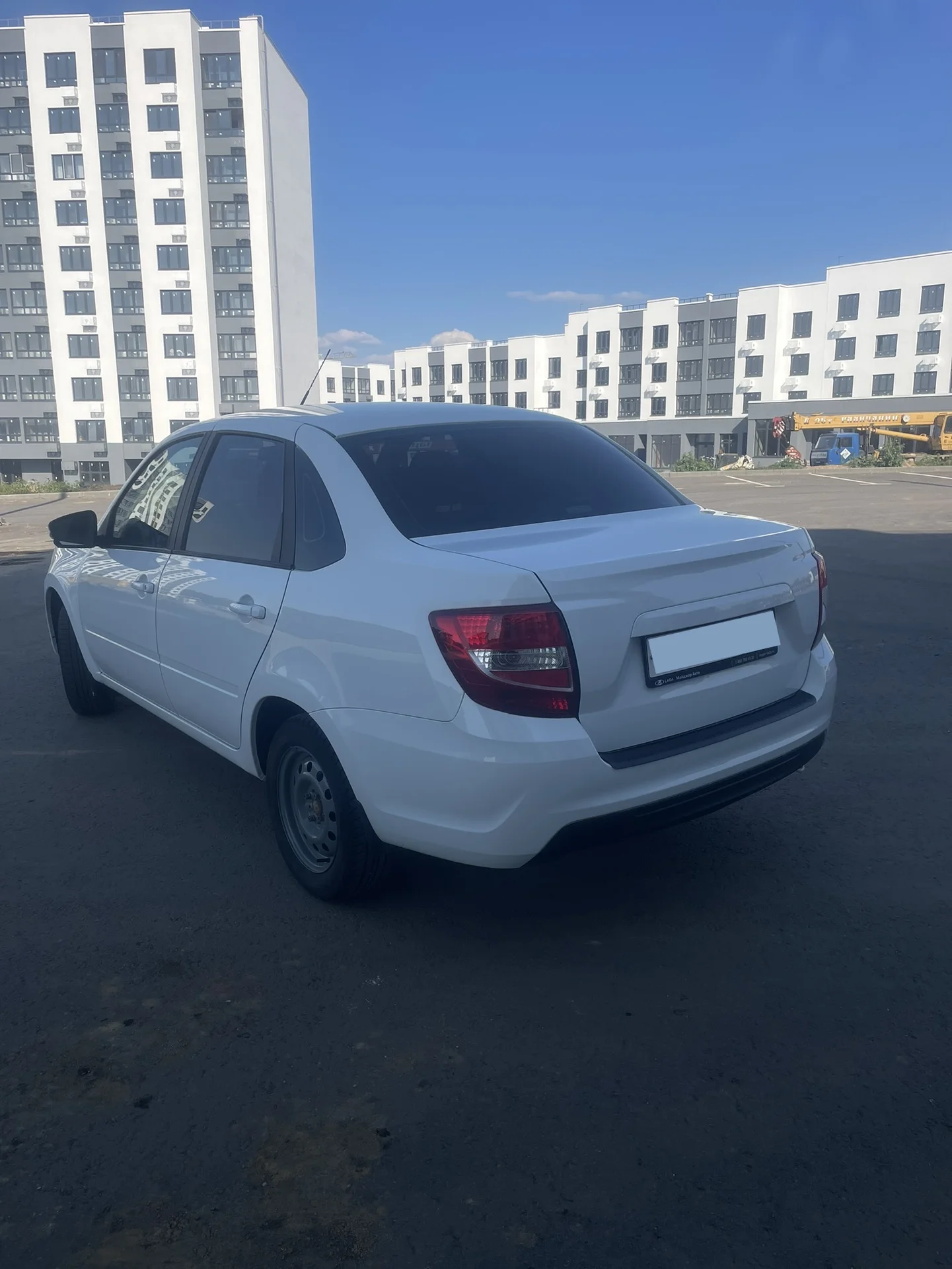 Lada Granta 2024 - миниатюра 3