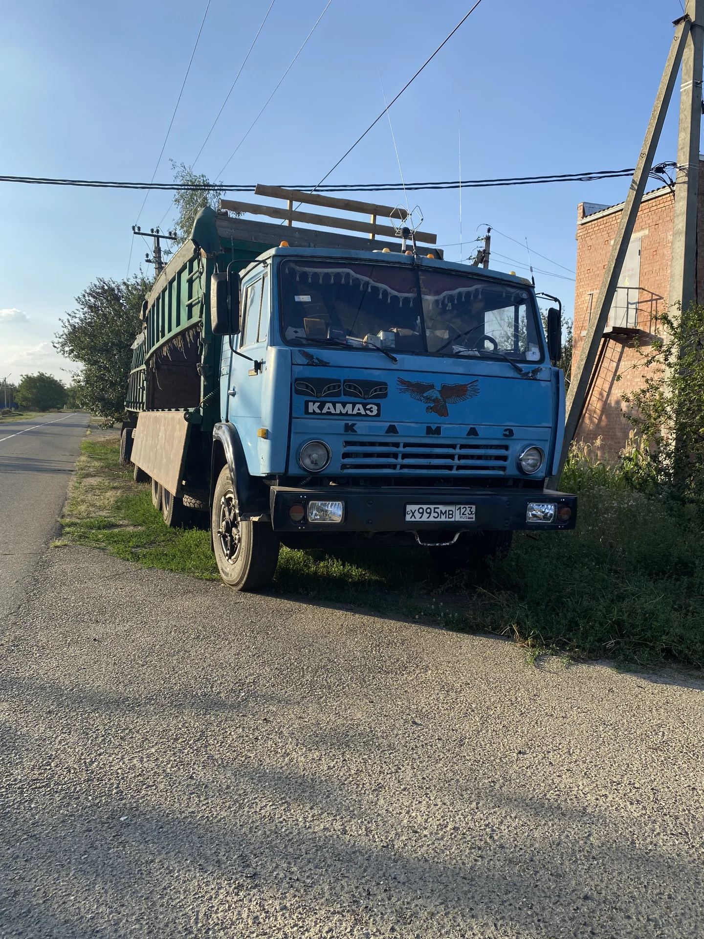 Самосвал 54 м3 КАМАЗ 55102С, 1987 - миниатюра 2